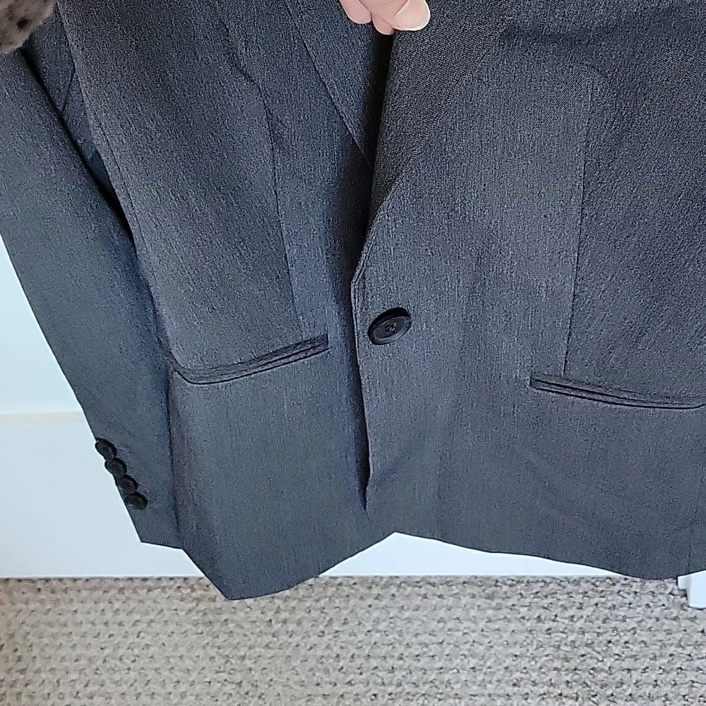 Express Women's Suit Jacket in Gray - size 4 - Picture 5 of 8